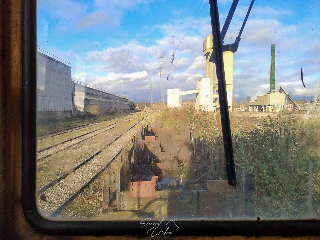 parc ferroviaire à la cimenterie Poyaud