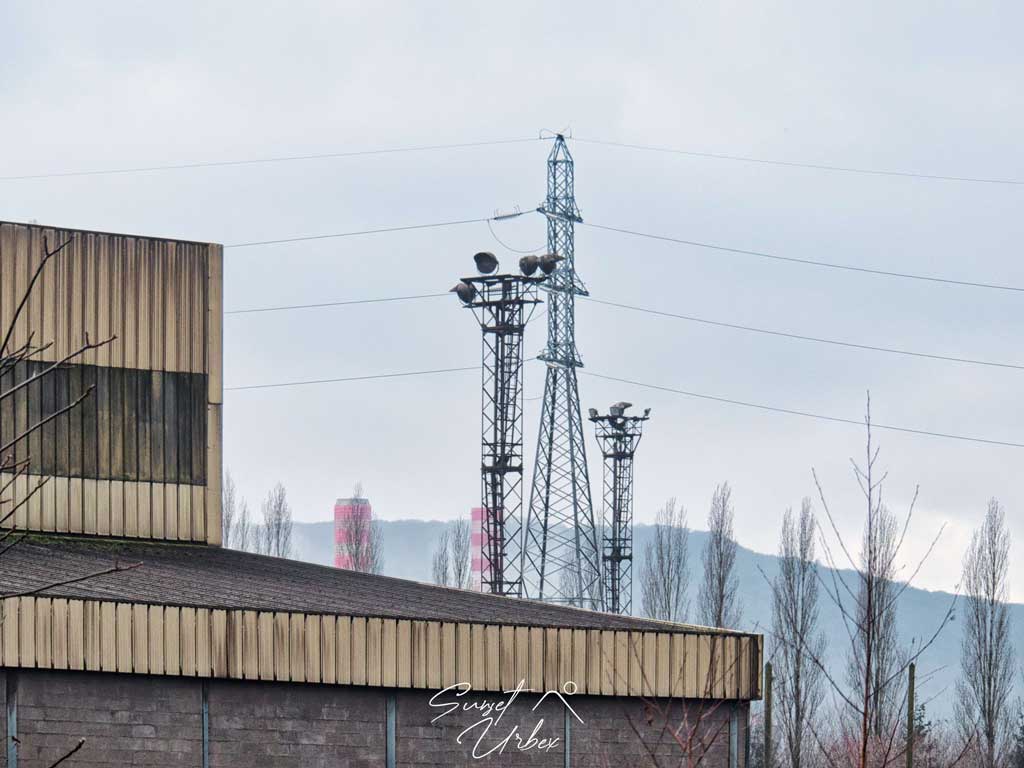 Cheminées des laminoirs de Rombas derrière Mittal Gandrange