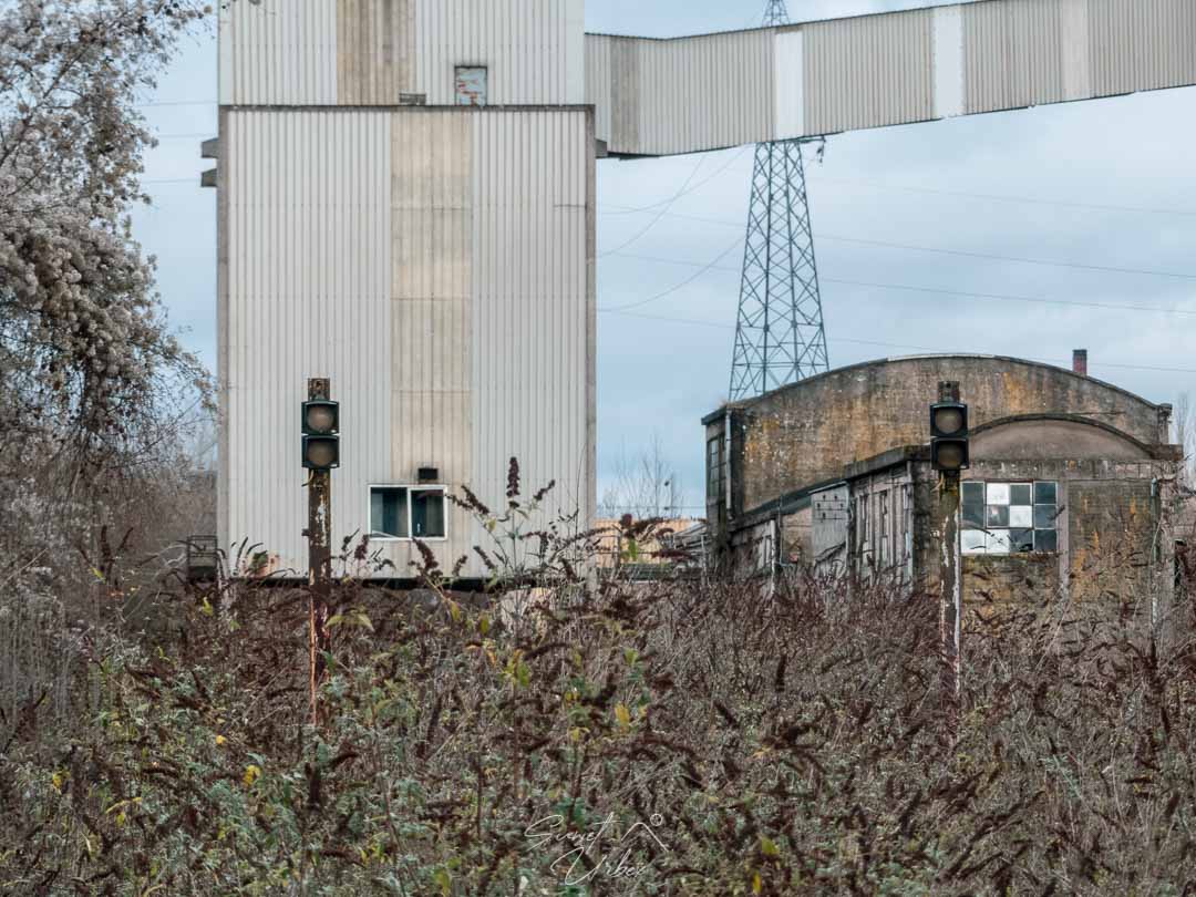parc ferroviaire à la cimenterie Poyaud